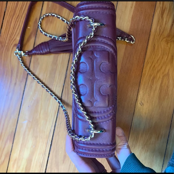 Tory Burch Fleming convertible crossbody bag - Picture 2 of 5